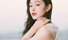 圈内爆料陈晓刘亦菲是谁,揭秘娱乐圈的神秘恋情