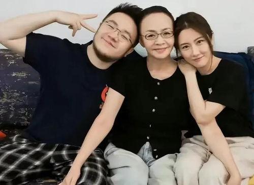 吃大瓜了娱乐八卦,吃瓜群众热议的明星幕后故事